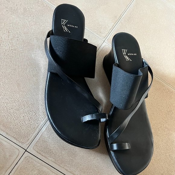 White Mountain Shoes - NWT! White Mt. Backless Wedge Sandal w/ Toe Loop, Size Medium